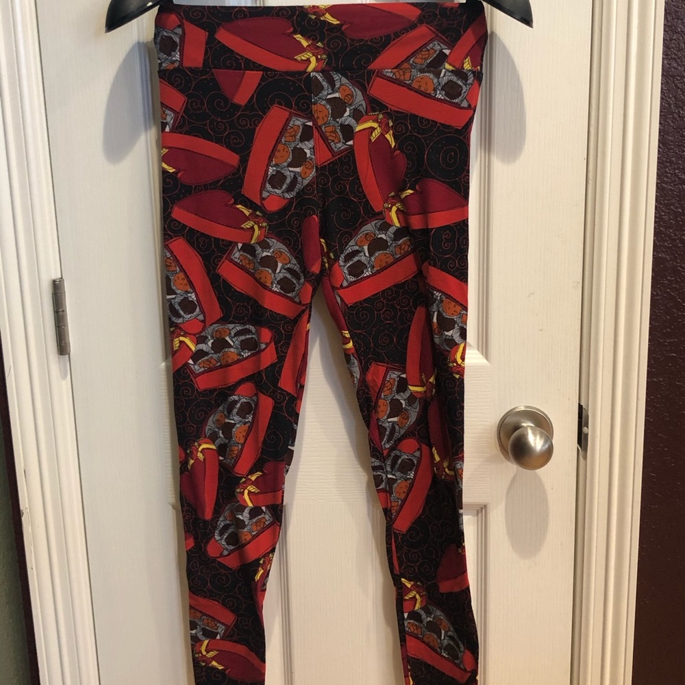 LuLaRoe Valentines Day leggings